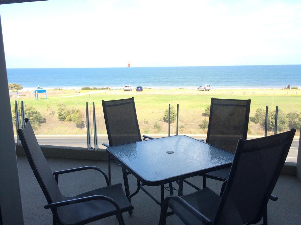 Onshore Torquay Room photo